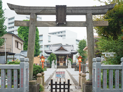 石造鳥居